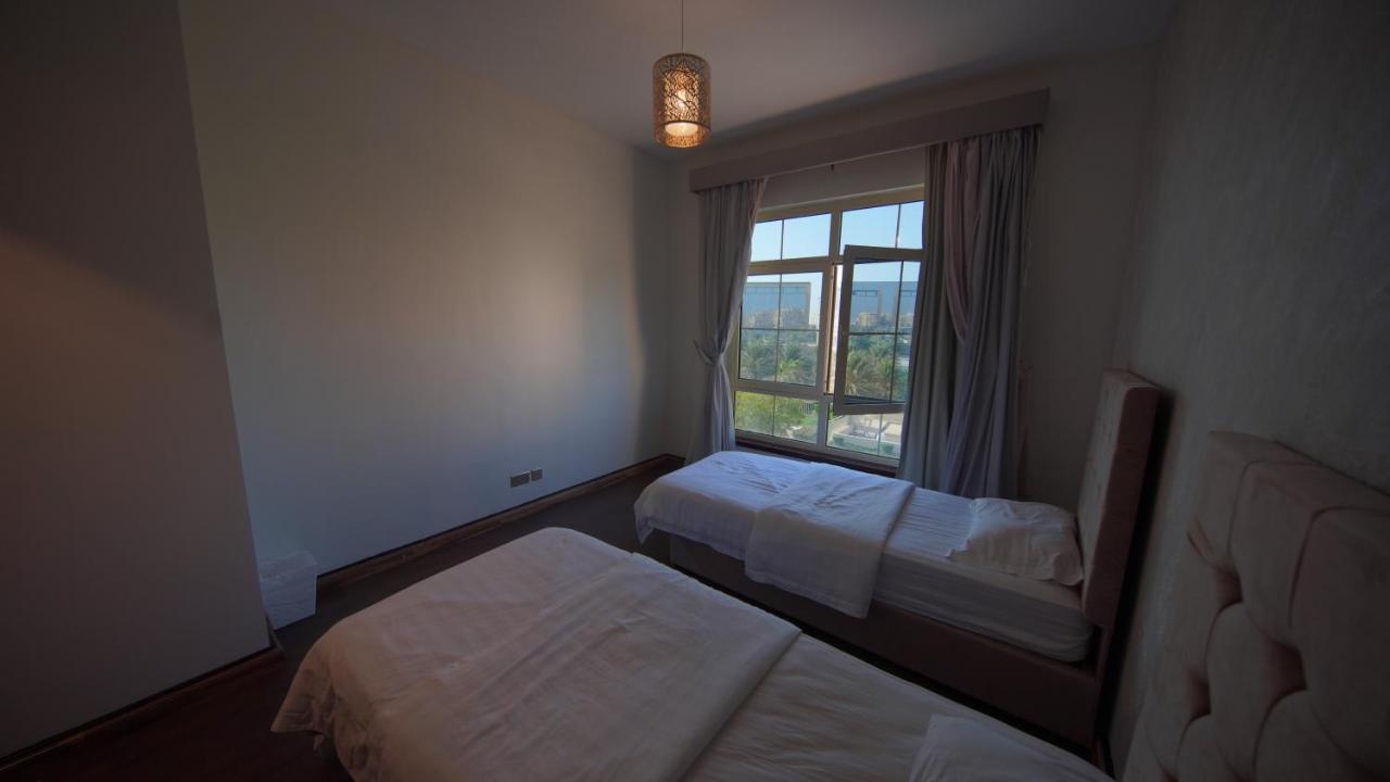 Marina Two Apartment 201 With Direct Sea View King Abdullah Economic City Bagian luar foto