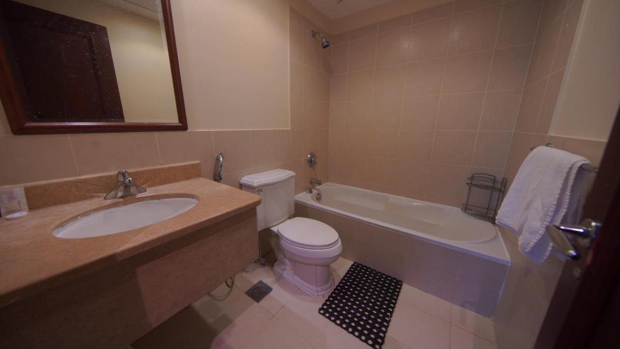 Marina Two Apartment 201 With Direct Sea View King Abdullah Economic City Bagian luar foto